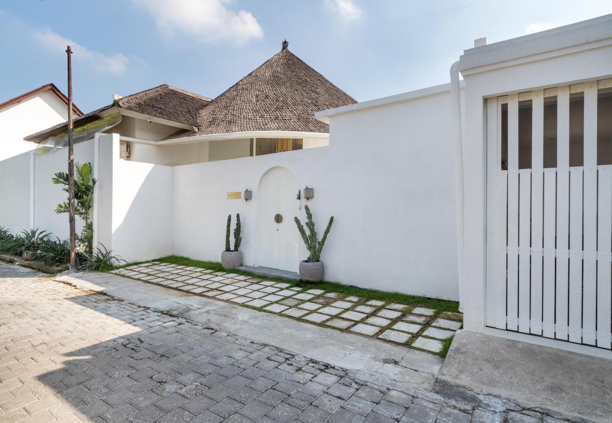 Villa Weiss Berawa Canggu  Luaran gambar